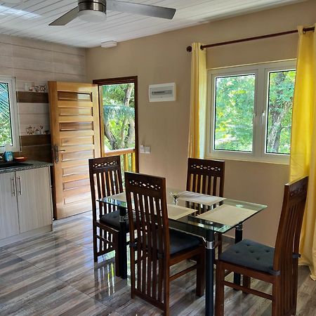 Chloe'S Cottage Self-Catering La Digue Exterior foto