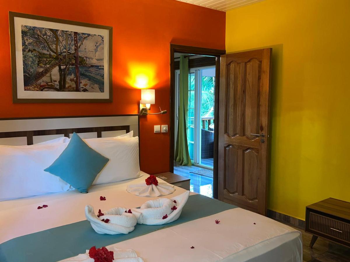 Chloe'S Cottage Self-Catering La Digue Exterior foto