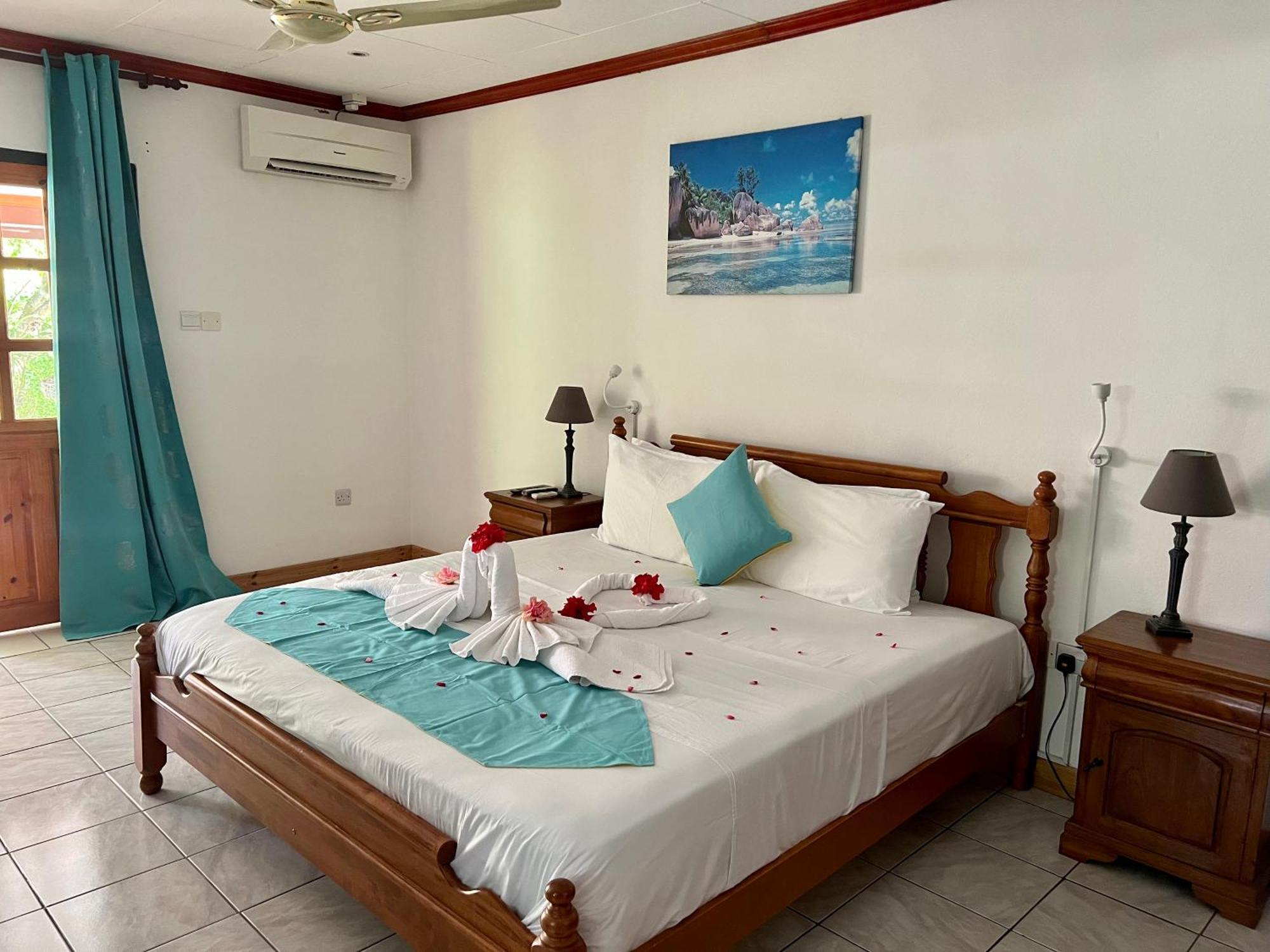 Chloe'S Cottage Self-Catering La Digue Exterior foto