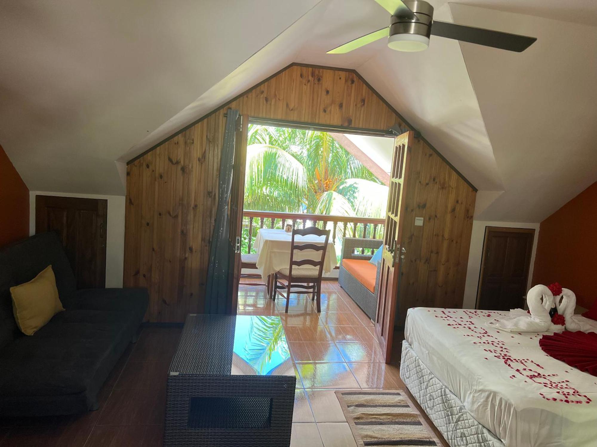 Chloe'S Cottage Self-Catering La Digue Exterior foto