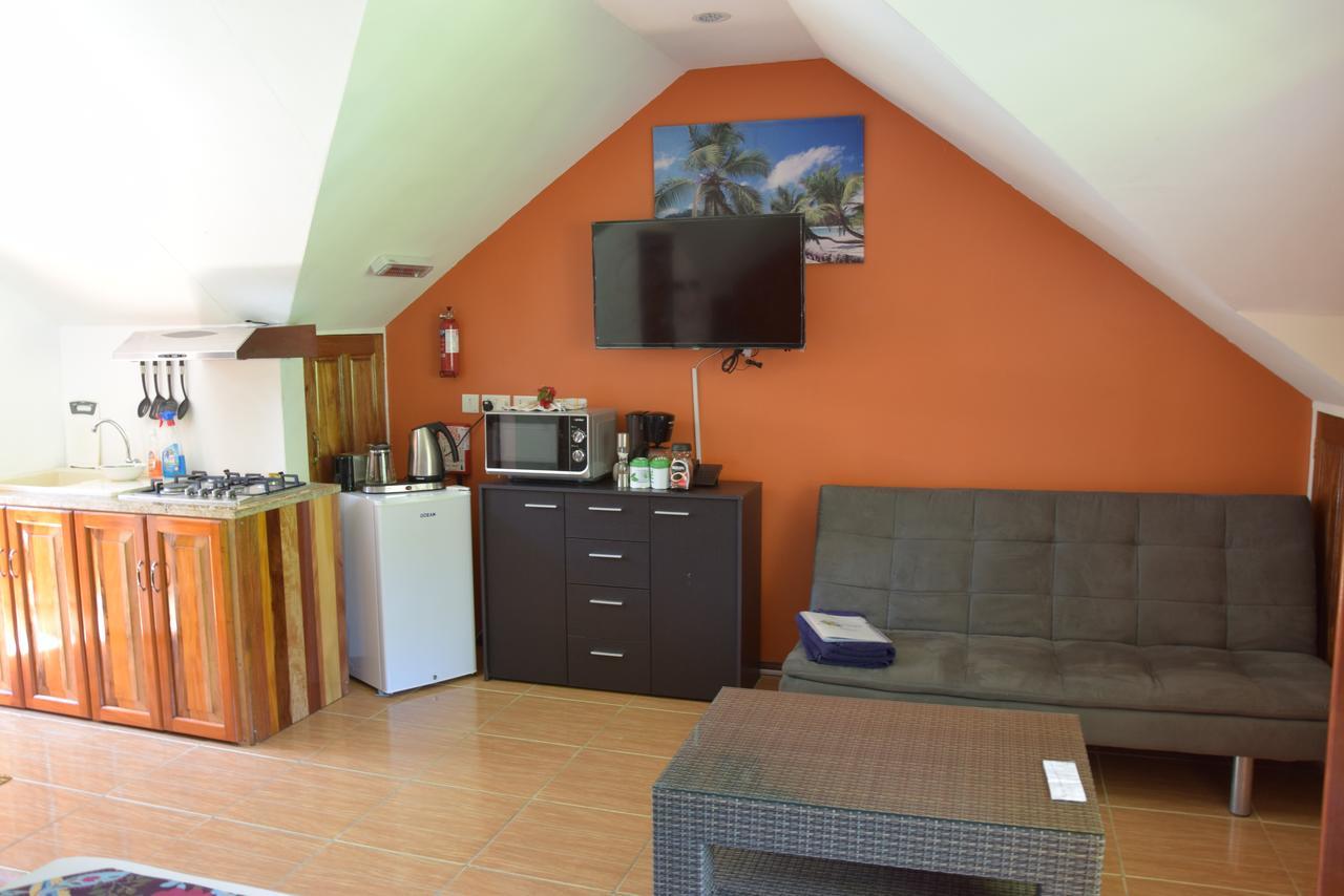Chloe'S Cottage Self-Catering La Digue Exterior foto